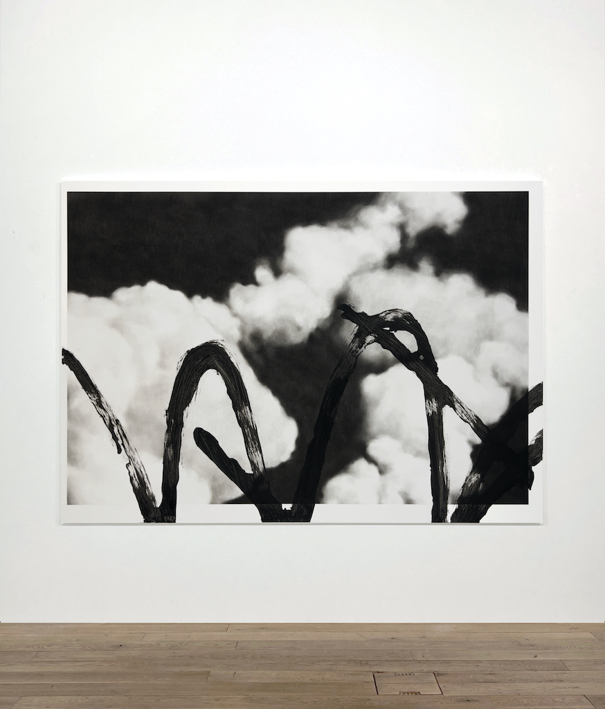 Sans titre Nuage 3, 2024, Charcoal powder, charcoal, black stone, oil painting on paper glued on wood, mounted on canvas, 135 x 190 cm